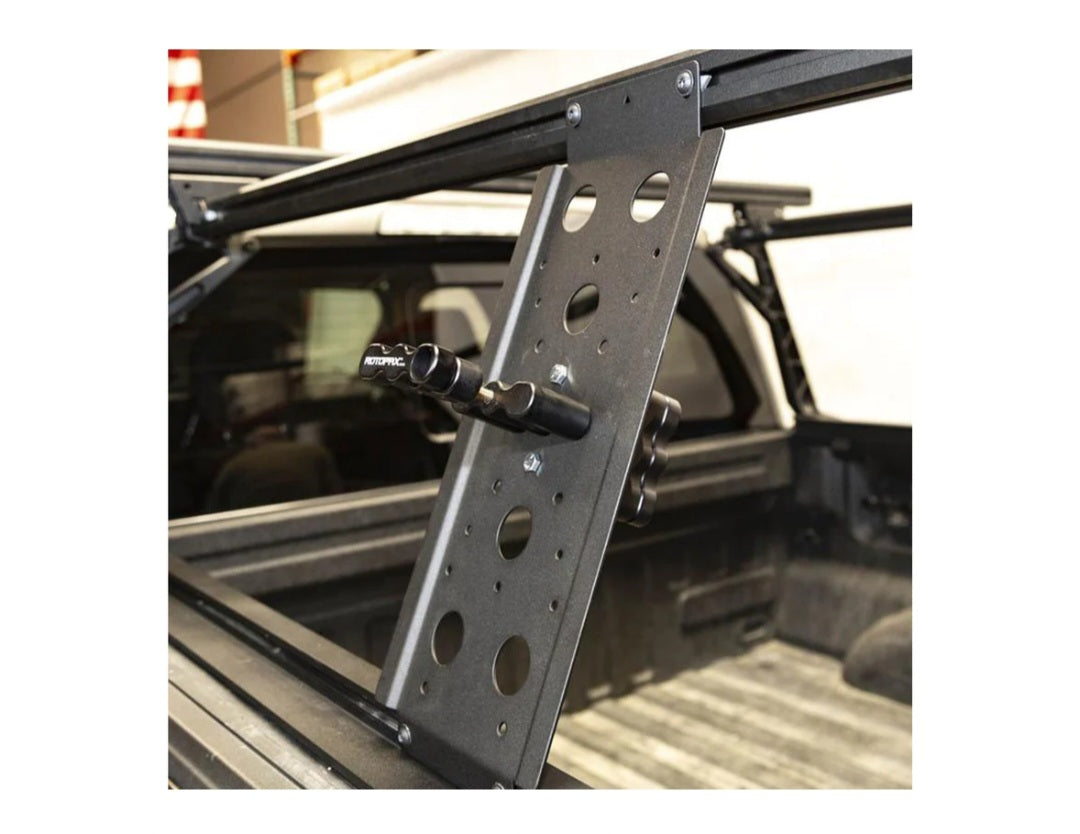 UNIVERSAL MOUNTING PLATE